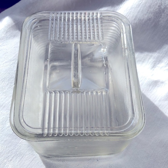 Vintage Refrigerator Dish - Picture 4 of 4